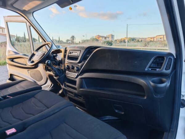 Iveco Daily - immagine 11
