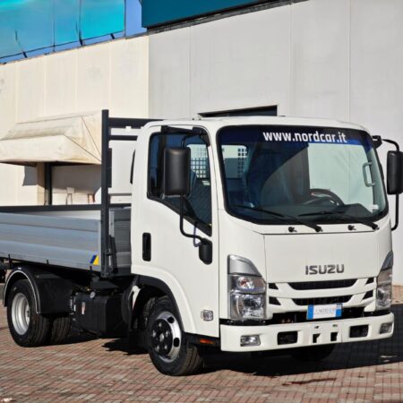 Isuzu NPR/NKR