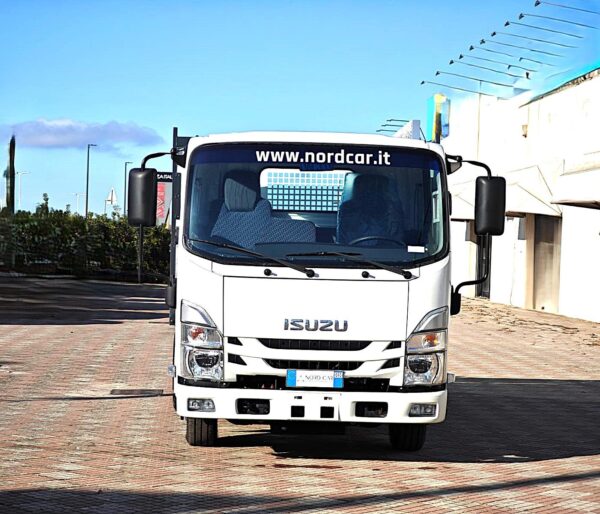 Isuzu NPR/NKR - immagine 2