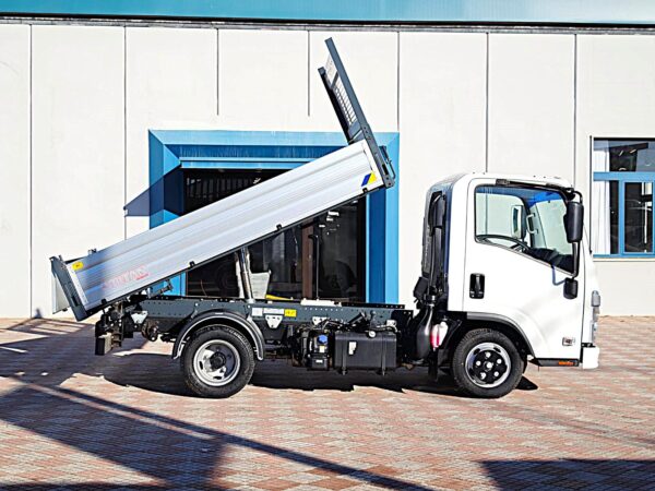 Isuzu NPR/NKR - immagine 13