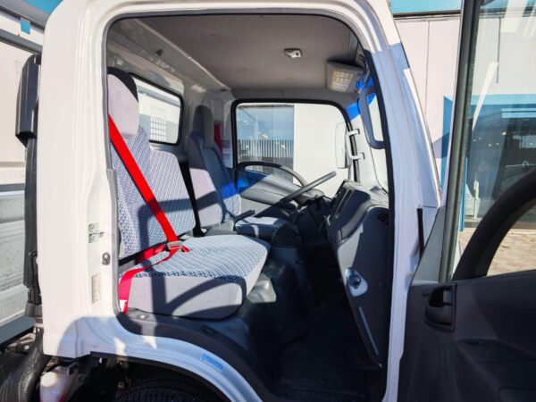 Isuzu NPR/NKR - immagine 17