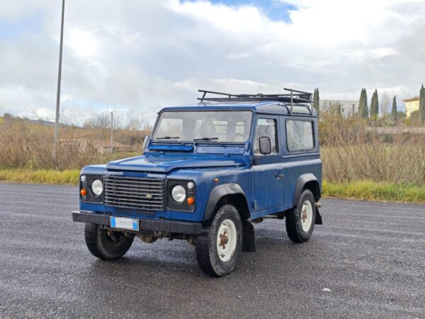 Land Rover Defender - immagine 3