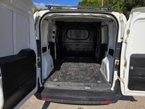 Fiat Doblo - immagine 12