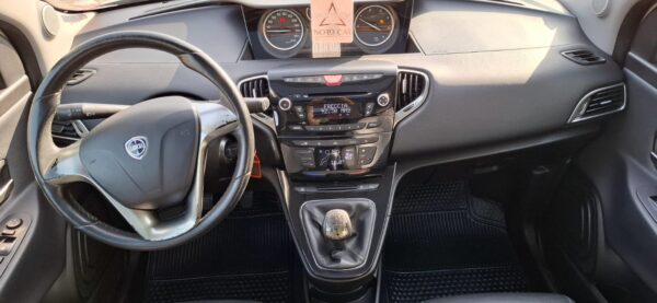 Lancia Ypsilon - immagine 11
