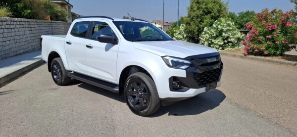 Isuzu D-Max - immagine 2