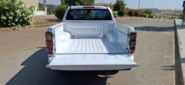 Isuzu D-Max - immagine 12