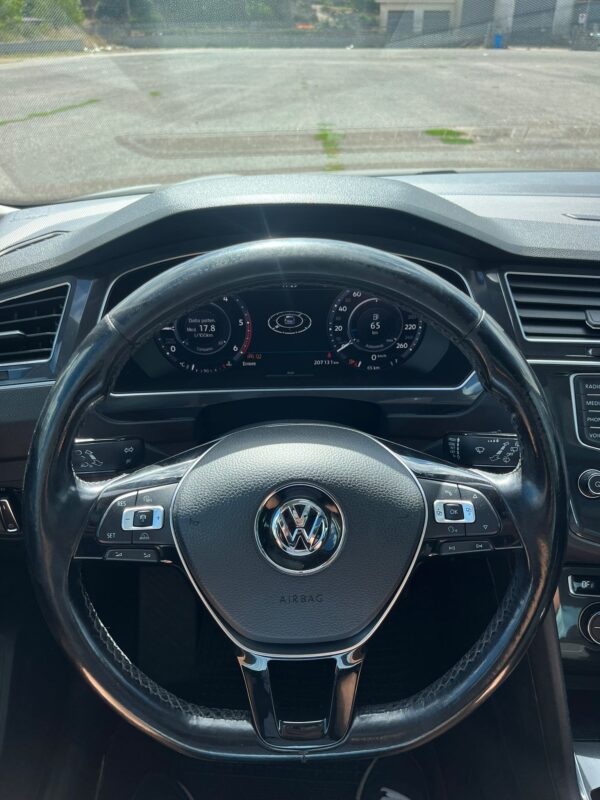 Volkswagen Tiguan - immagine 9