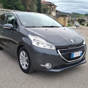 Veicolo PEUGEOT 208 1° serie 1.4 HDi 68 CV 5 porte Active